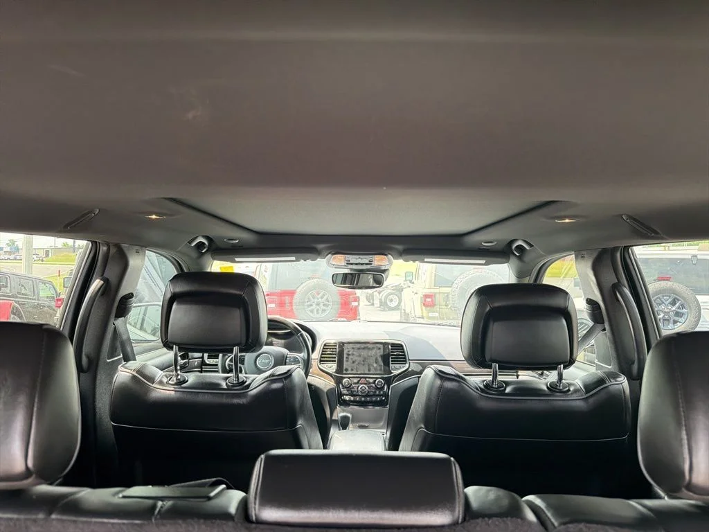 Used 2020 Black Jeep Overland image 10