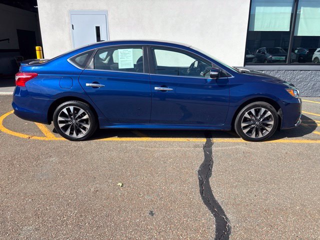 Certified Used 2018 Gray Nissan SR image 4