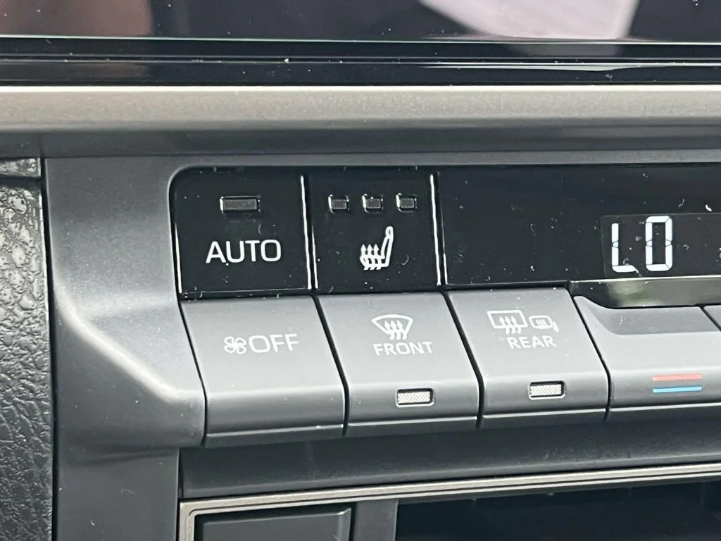 2026 Toyota Camry XLE - Photo 20