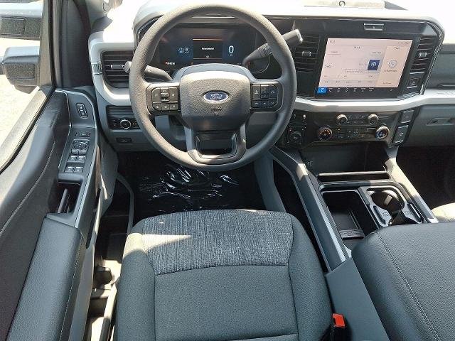 New 2026 Carbonized Gray Metallic Ford F-250® XLT image 27