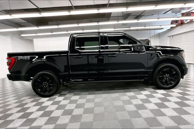 Used 2023 Agate Black Metallic Ford Lariat image 16