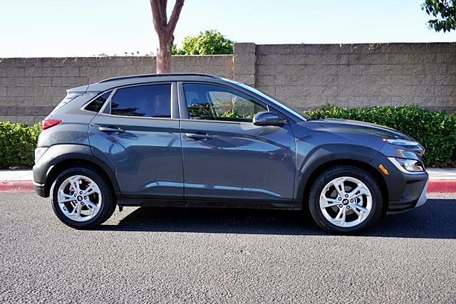 Used 2023 Gray Hyundai SEL image 6