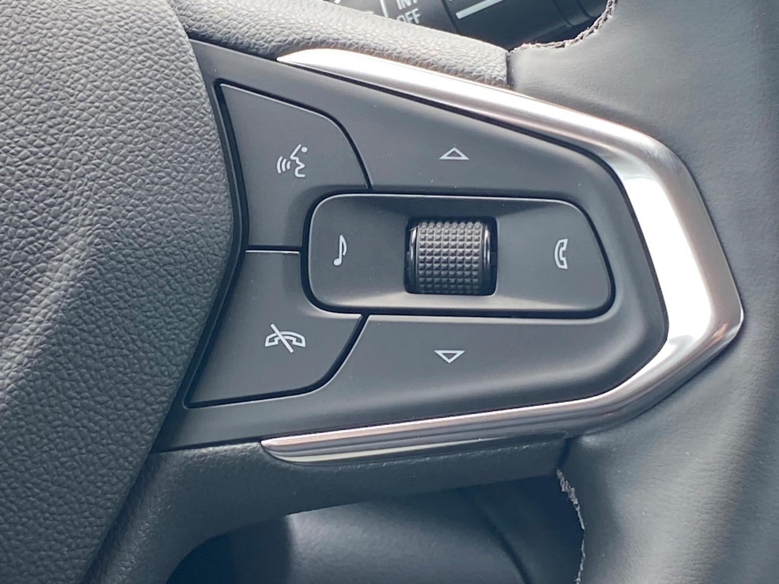 2026 Chevrolet Trax LT - Photo 8