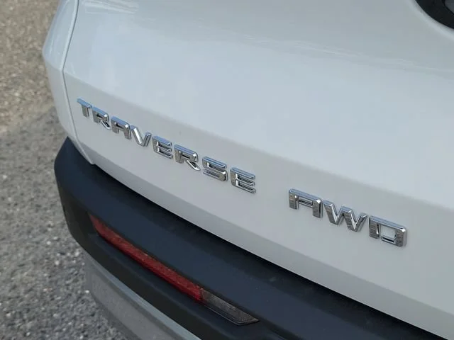2026 Chevrolet Traverse LT - Photo 6