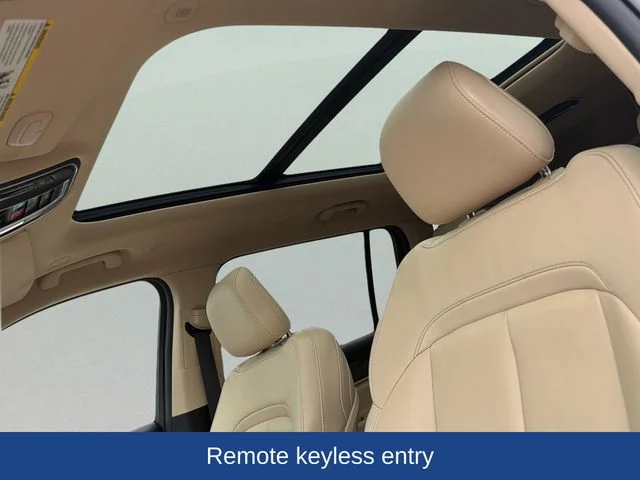 Used 2022 White Jeep Limited image 13