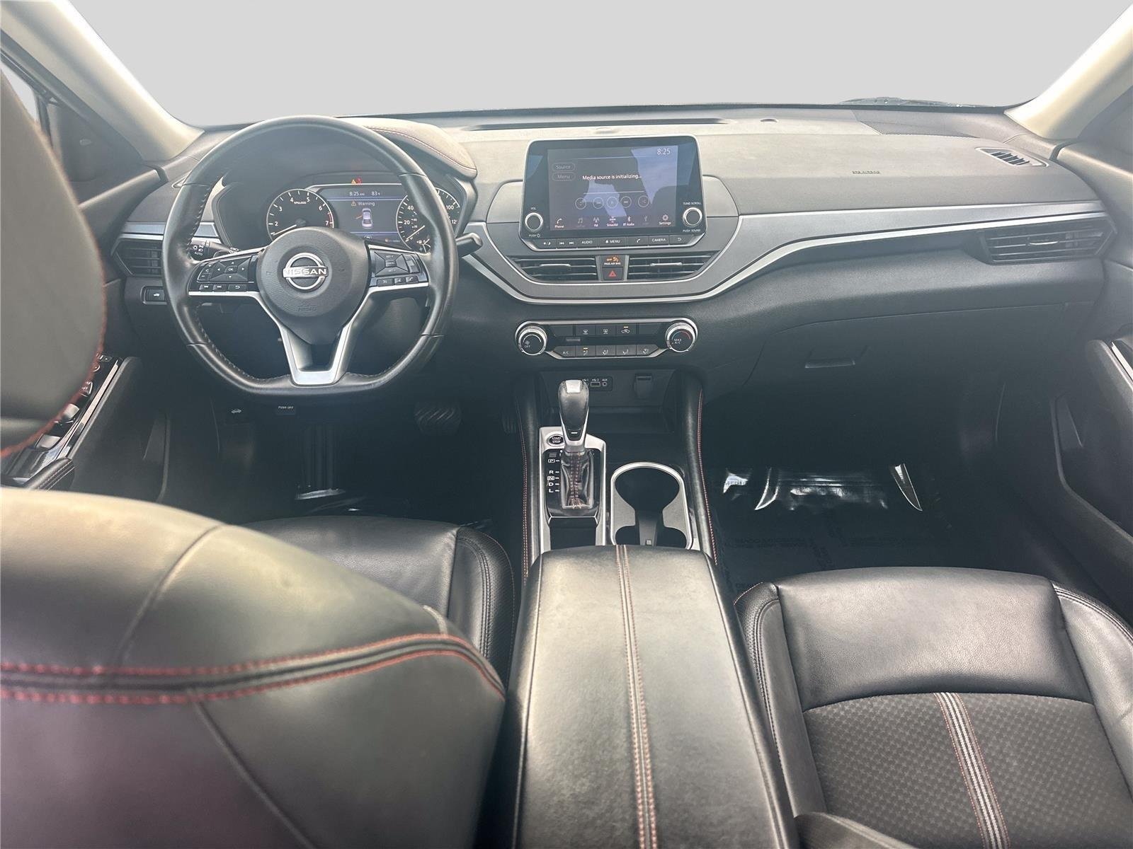 Used 2023 Deep Blue Pearl Nissan 2.5 SR image 17