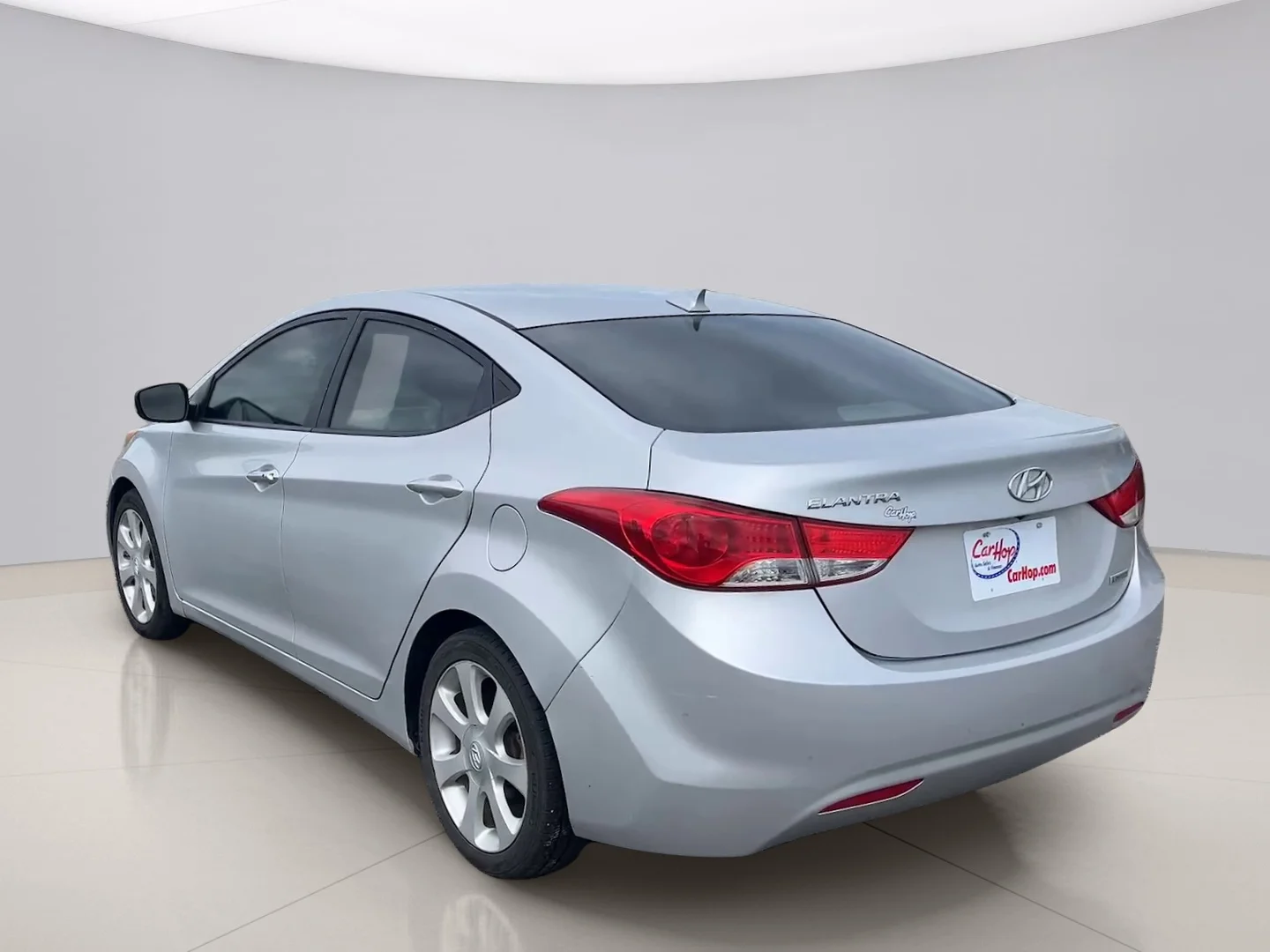 Used 2013 Gray Hyundai GLS image 3
