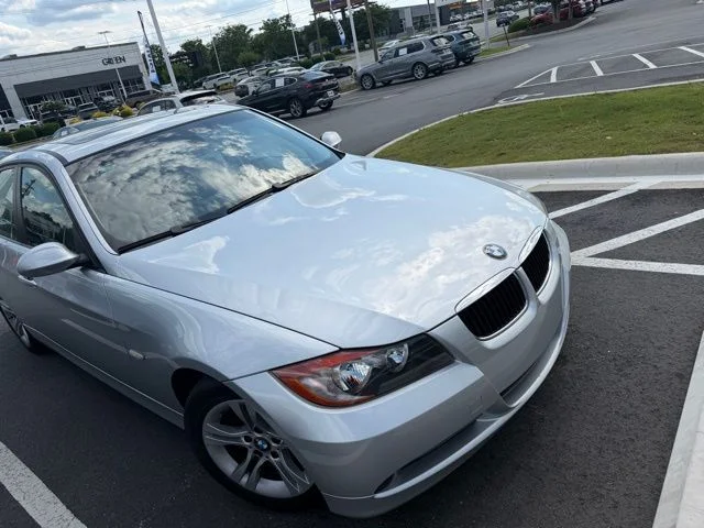 Used 2008 Silver BMW 328i image 3