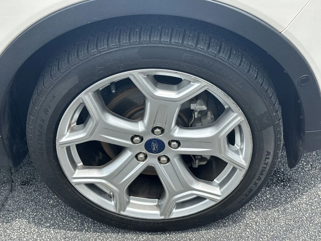 Used 2018 White Ford Titanium image 12
