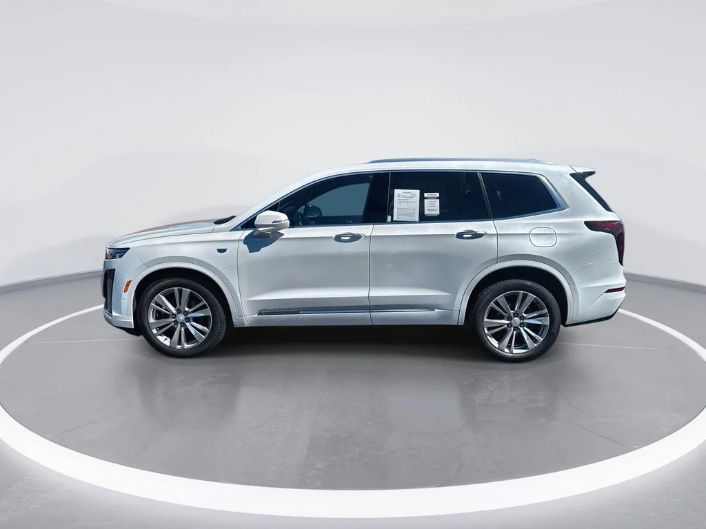 Used 2024 White Cadillac Premium Luxury image 5