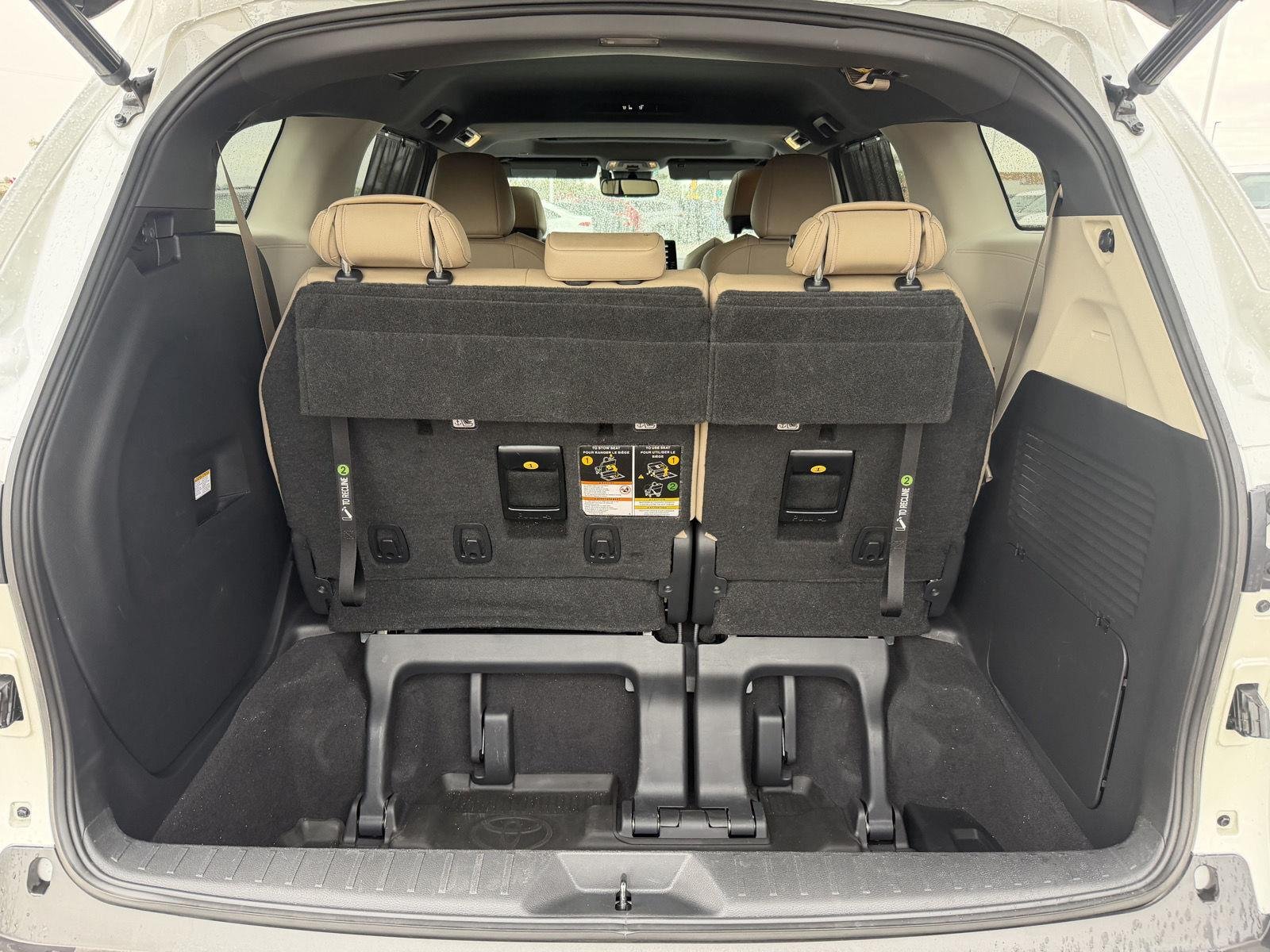 Used 2021 Blizzard Pearl Toyota XLE image 12