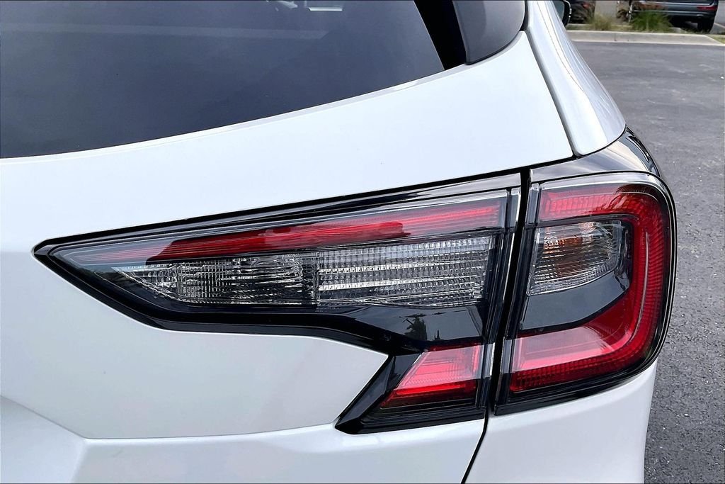 Used 2022 White Subaru Premium image 34