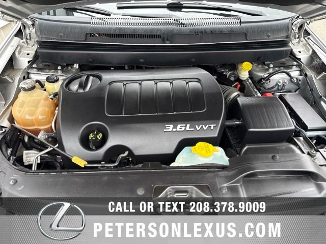 Used 2014 Silver Dodge R/T image 10