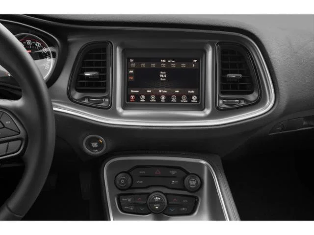 Used 2023 Torred Clearcoat Dodge SXT image 13