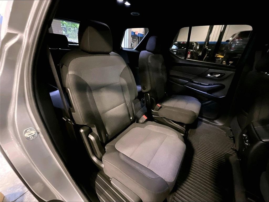 Used 2023 Gray Chevrolet LT image 16