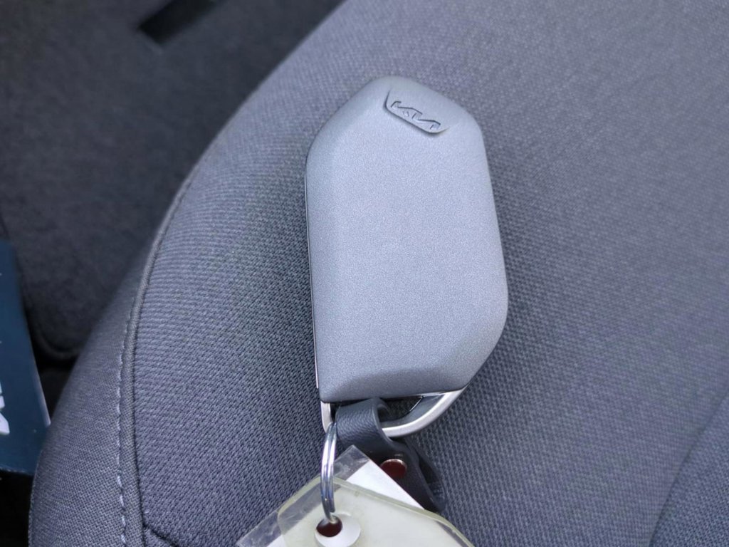 New 2026 Currant Red Kia LXS image 27