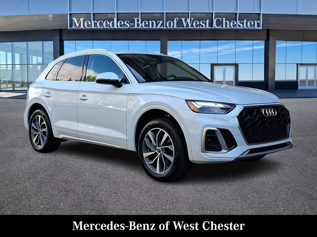 2025 Audi Q5 45 Premium Plus's photo