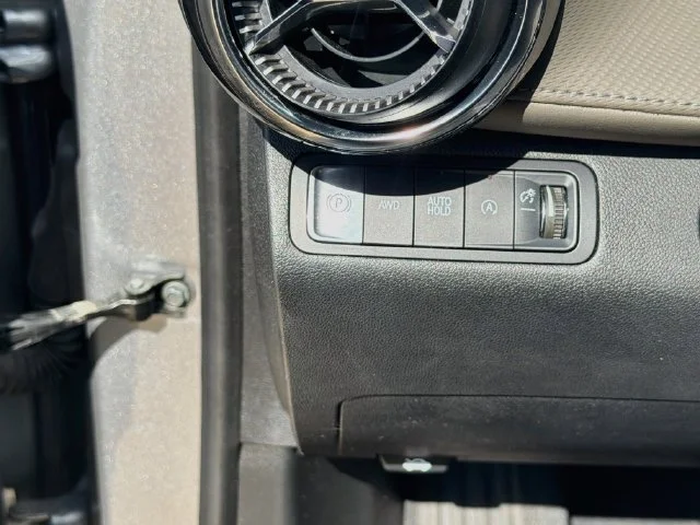 Used 2025 Gray Chevrolet LT image 10