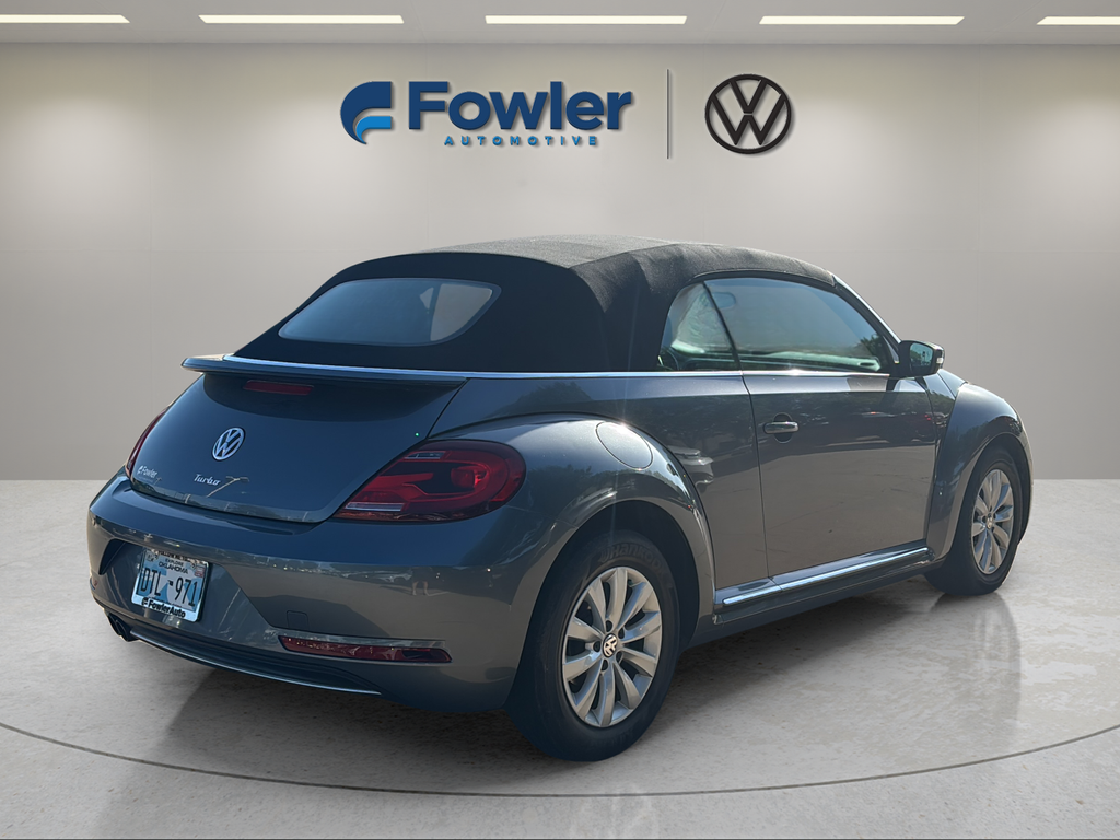 Used 2019 Gray Volkswagen 2.0T S image 7