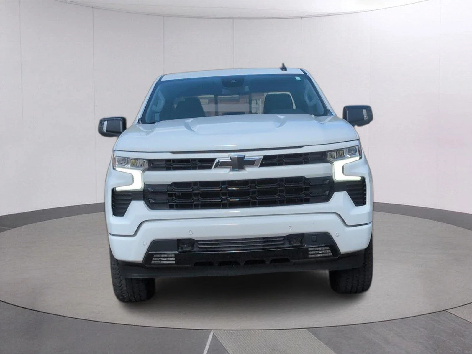 Used 2025 Summit White Chevrolet RST image 10