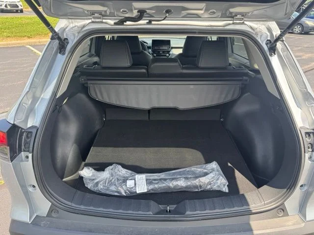 Used 2025 Silver Toyota XLE image 13