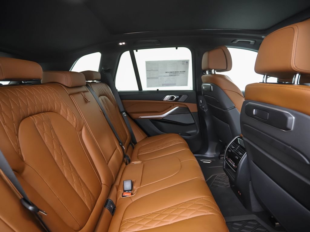 New 2026 Blue BMW xDrive50e image 27