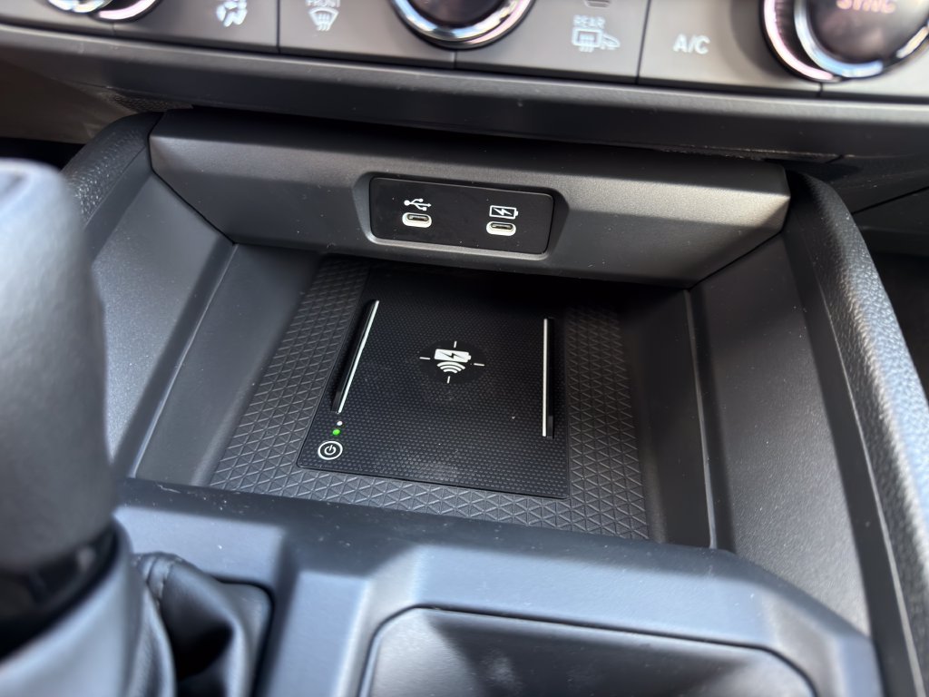 New 2026 Crystal Black Pearl Honda SE image 32