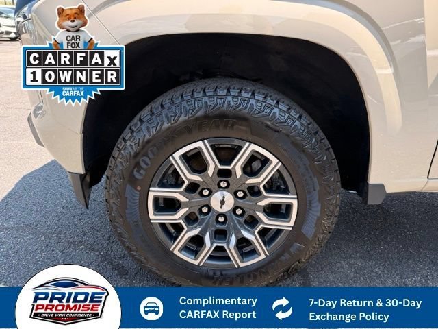 Used 2024 Sand Dune Metallic Chevrolet Z71 image 13