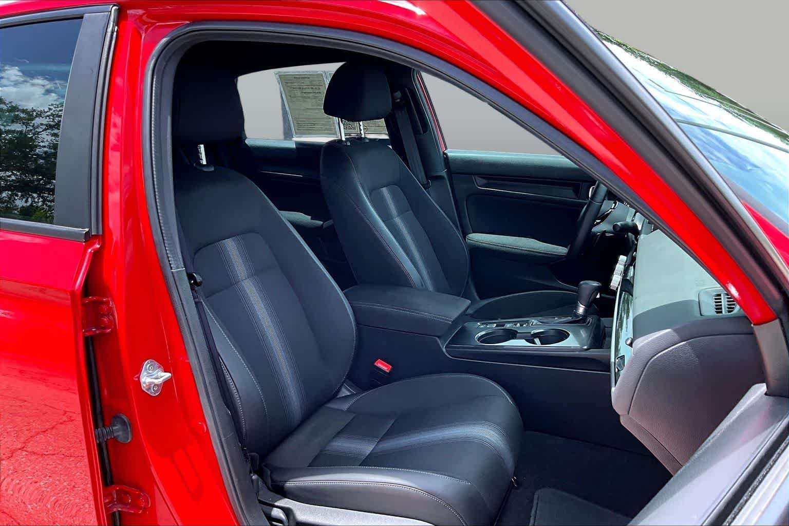 Used 2024 Rallye Red Honda Sport image 9