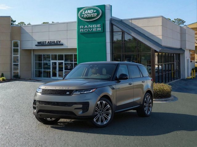 2026 Land Rover Range Rover Sport SE
