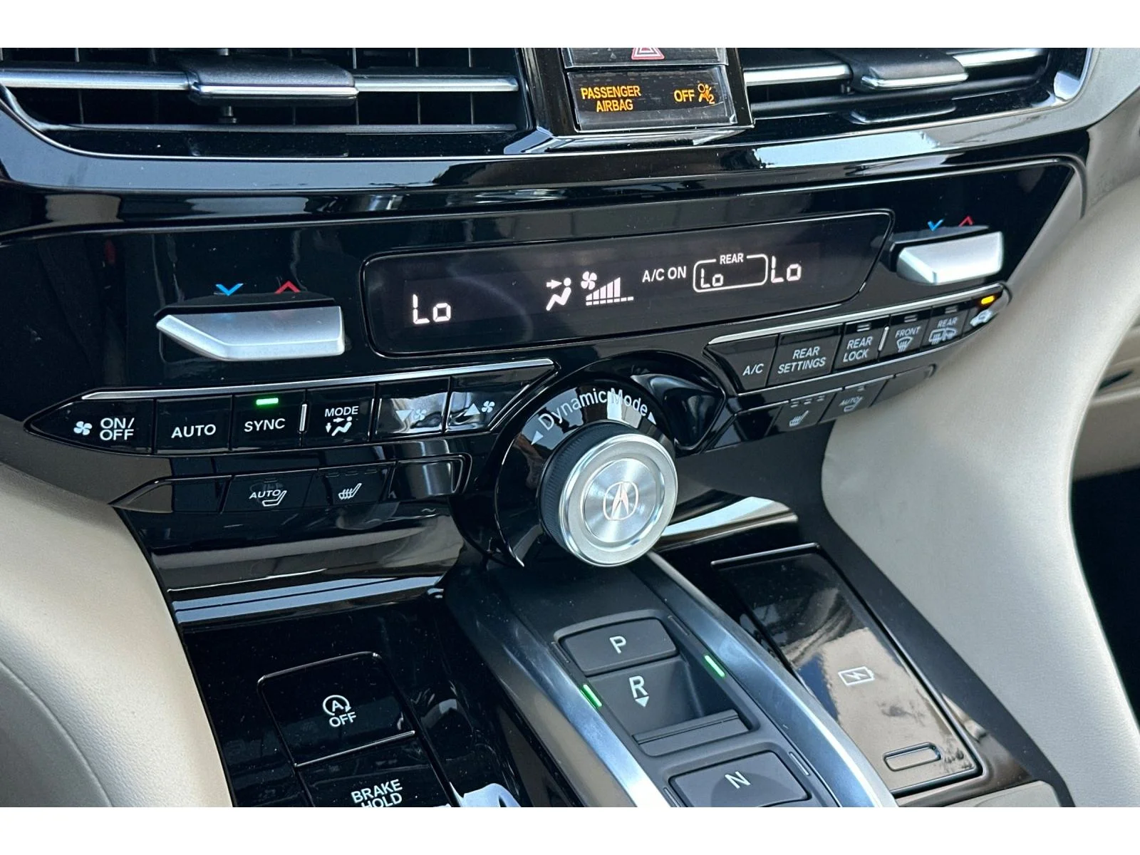 New 2026 Platinum White Pearl Acura w/Technology Package image 19