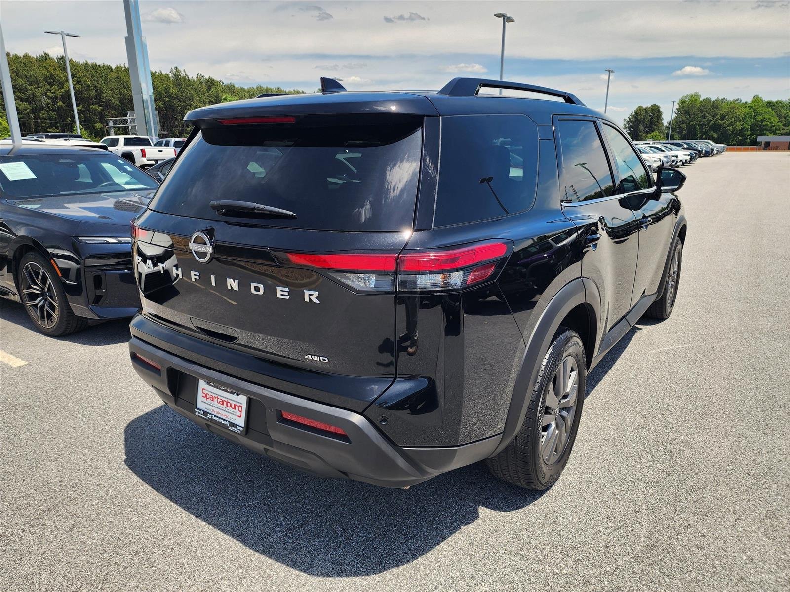 Used 2025 Super Black Nissan SV image 6