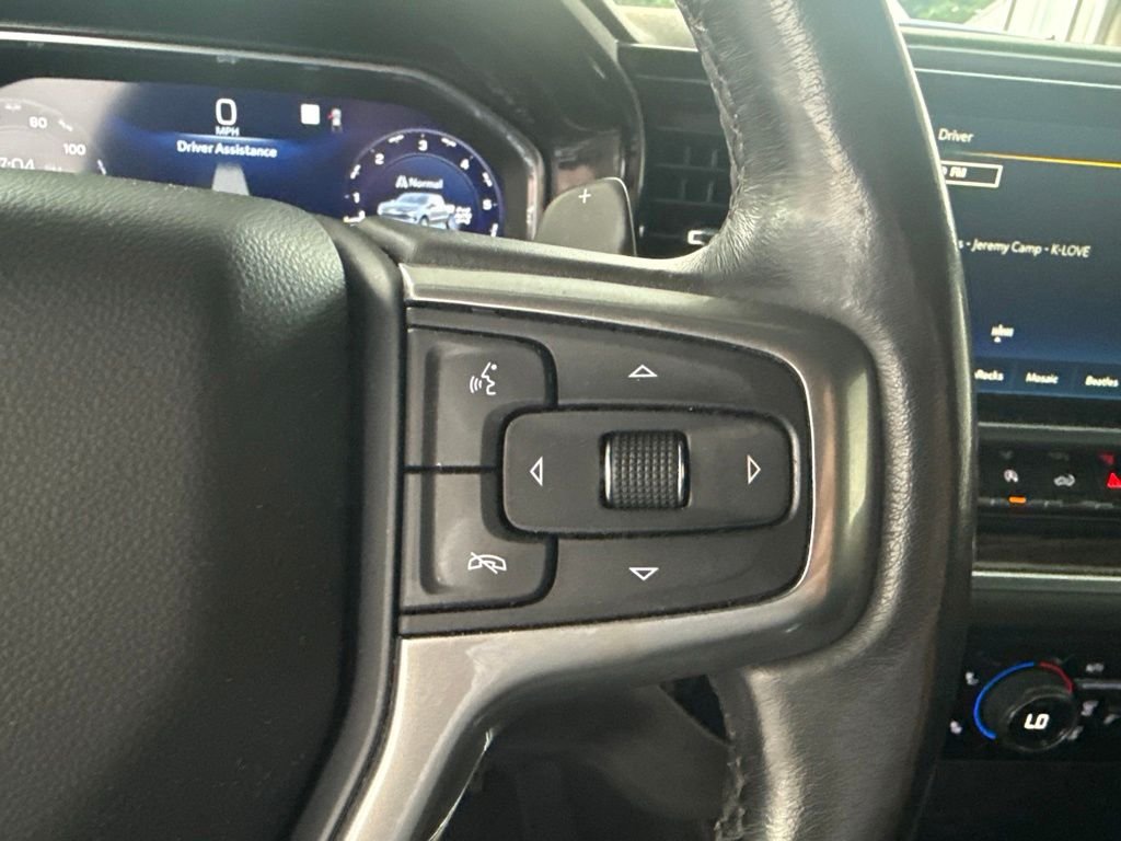 Used 2022 Black Chevrolet LT image 27