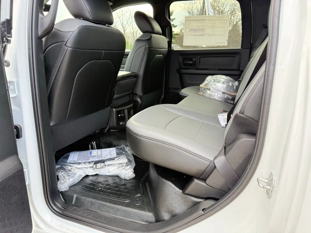 New 2026 Bright White Clear-Coat Exterior Paint RAM Tradesman image 20