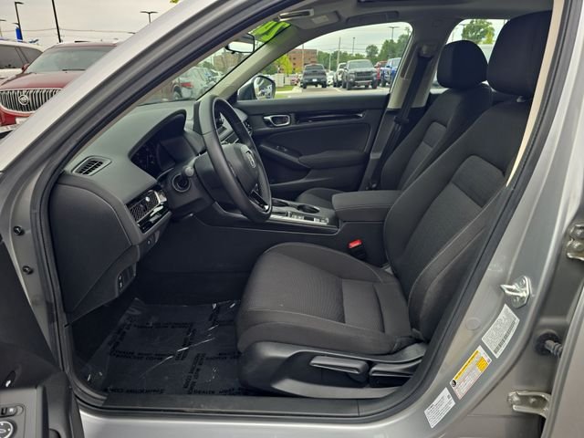 Used 2024 Silver Honda EX image 13