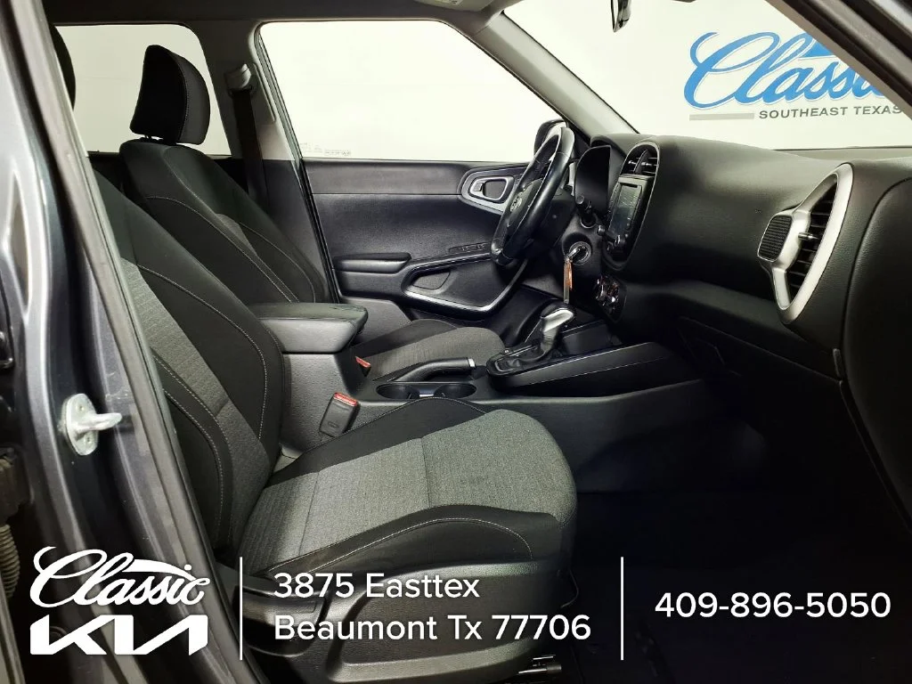 Certified Used 2021 Gray Kia GT-Line image 12