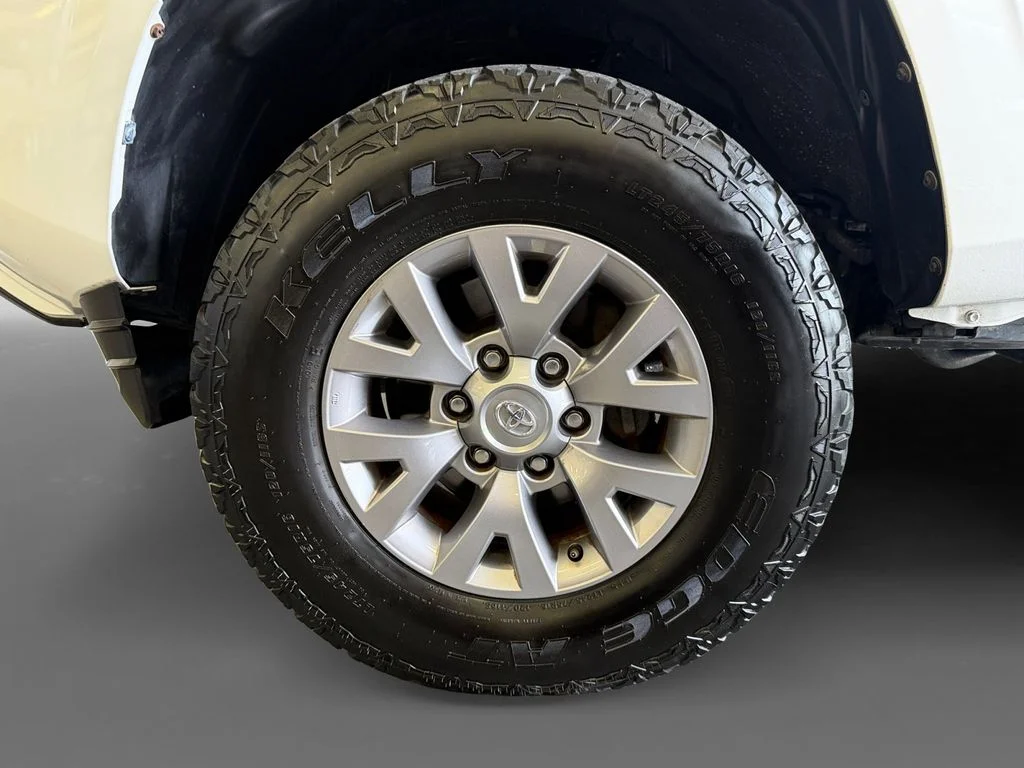Used 2019 White Toyota SR image 14