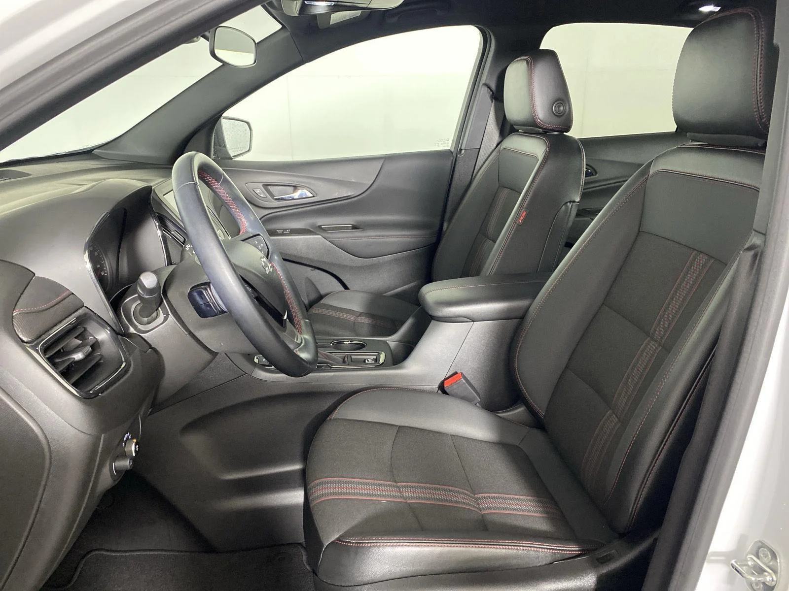 Used 2023 Summit White Chevrolet RS image 10