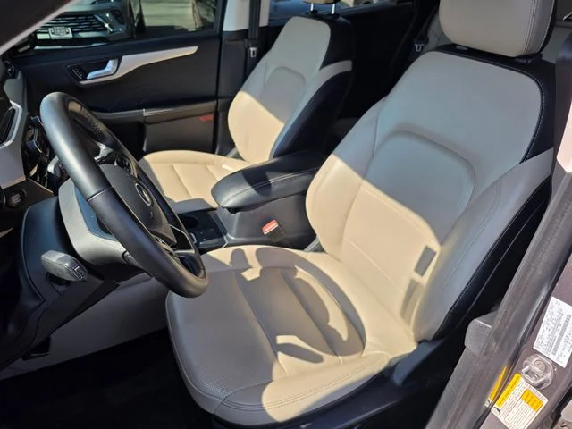 2022 Ford Escape SEL - Photo 21