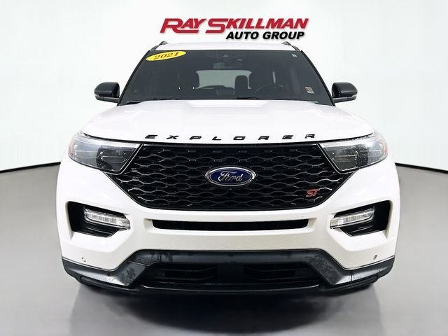 Used 2021 White Ford ST image 2