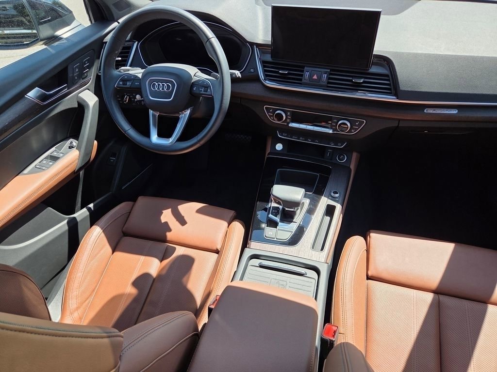 Used 2024 Mythos Black Metallic Audi S line Prestige image 38
