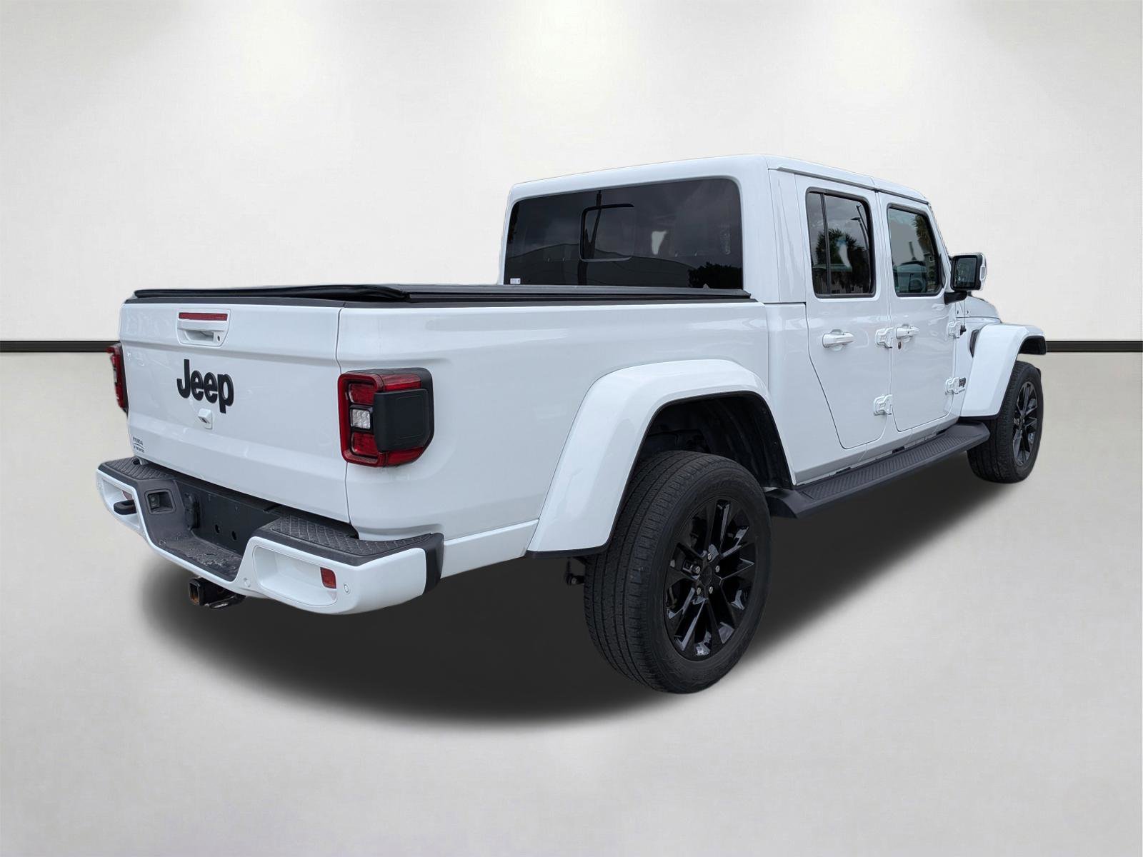 Used 2023 Bright White Clearcoat Jeep High Altitude image 4