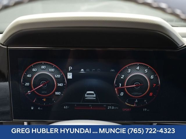 Used 2025 Black Hyundai SEL Convenience image 23