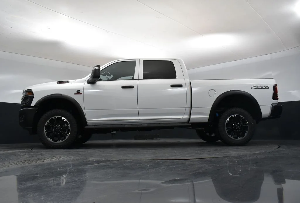 New 2026 Bright White Clearcoat RAM Tradesman image 27