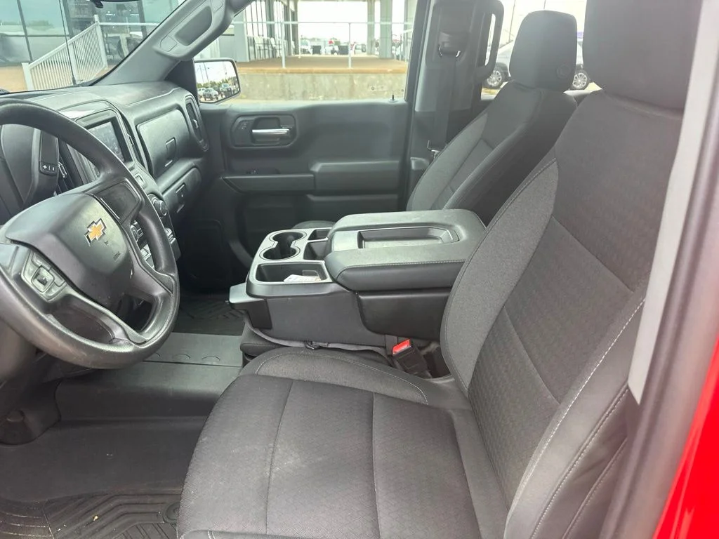Used 2022 Red Chevrolet Custom image 2