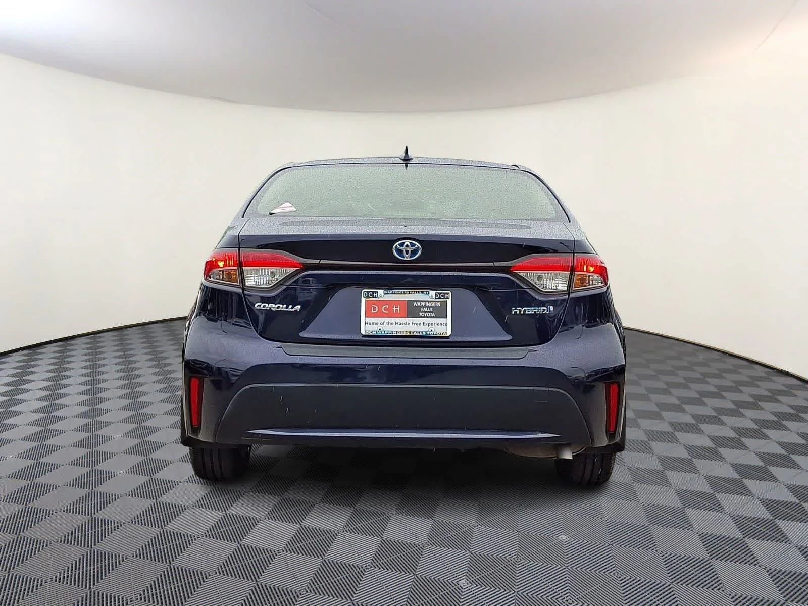 Certified Used 2022 Blueprint Toyota Hybrid LE image 7