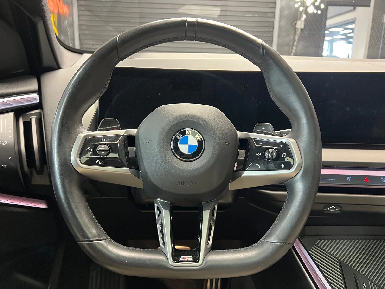 Used 2025 Black Sapphire Metallic (475) BMW 30 xDrive image 10