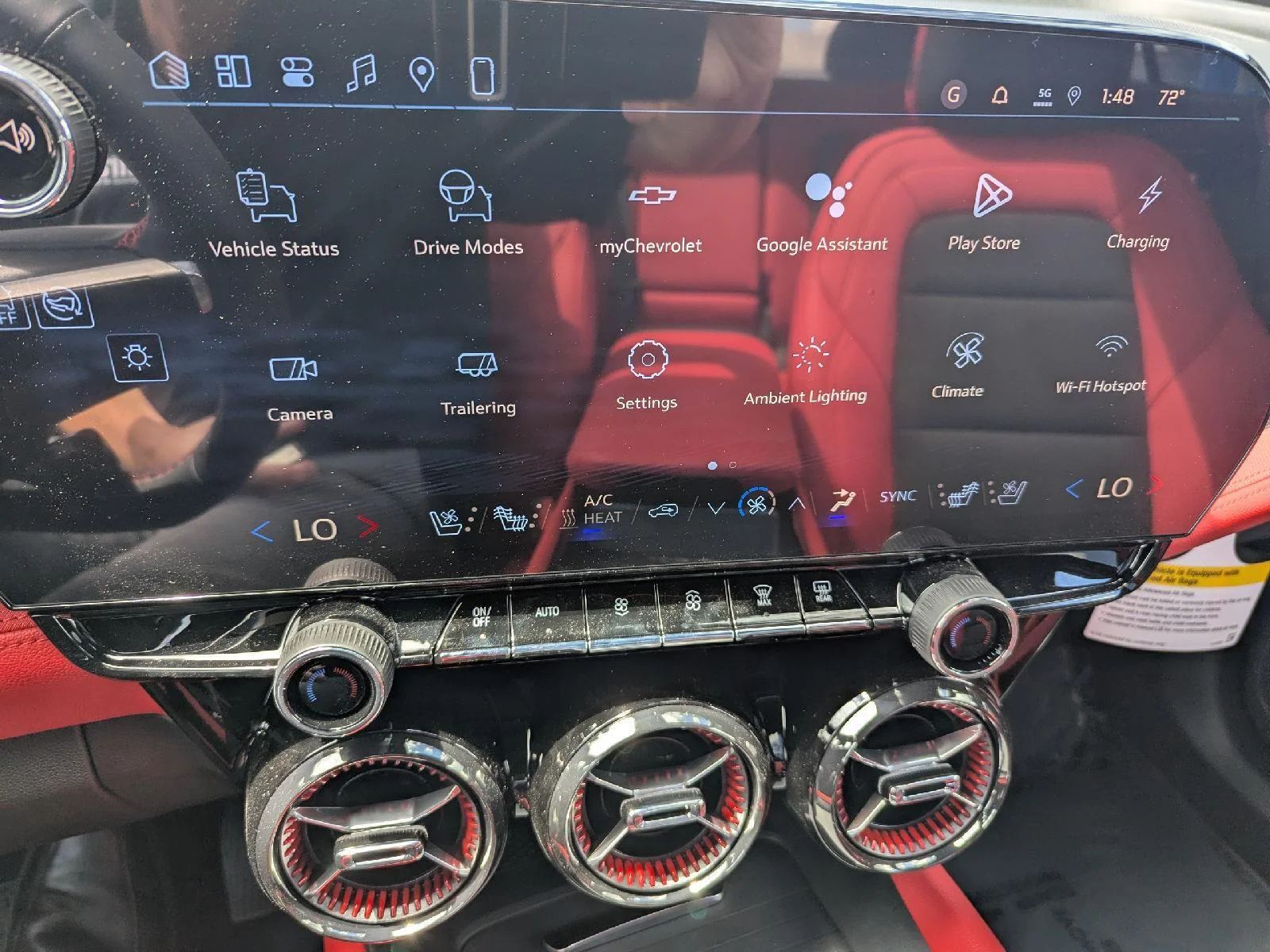 New 2026 Polar White Tricoat Chevrolet RS image 26