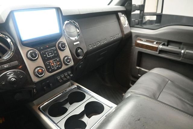 Used 2014 Black Ford Platinum image 28