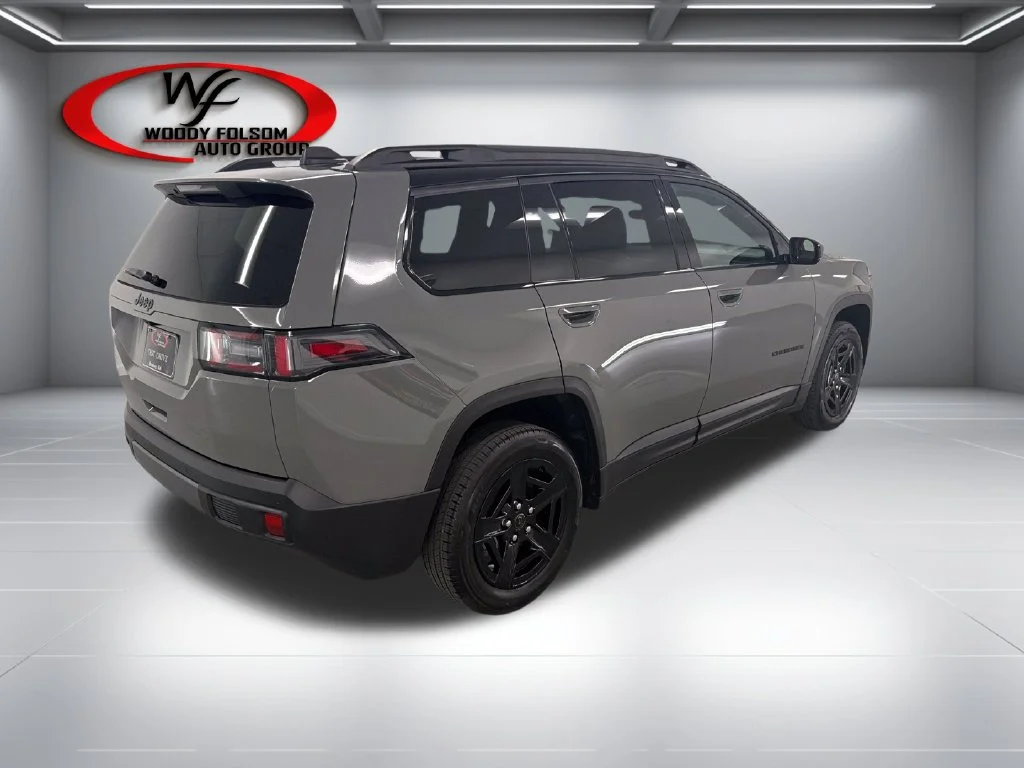 New 2027 Gray Jeep Limited image 6